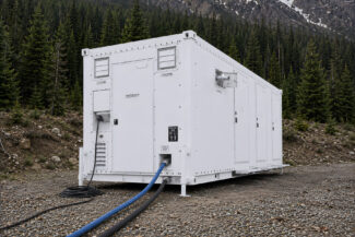 6-person-containerized-hygiene-facility-from-alaska-structures-1